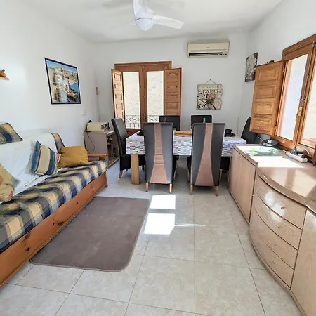 Casa Plaza * Relleu