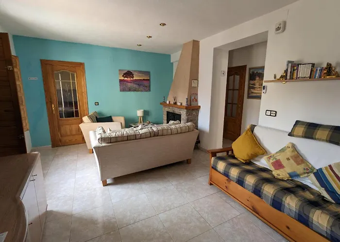 Casa Plaza * Relleu